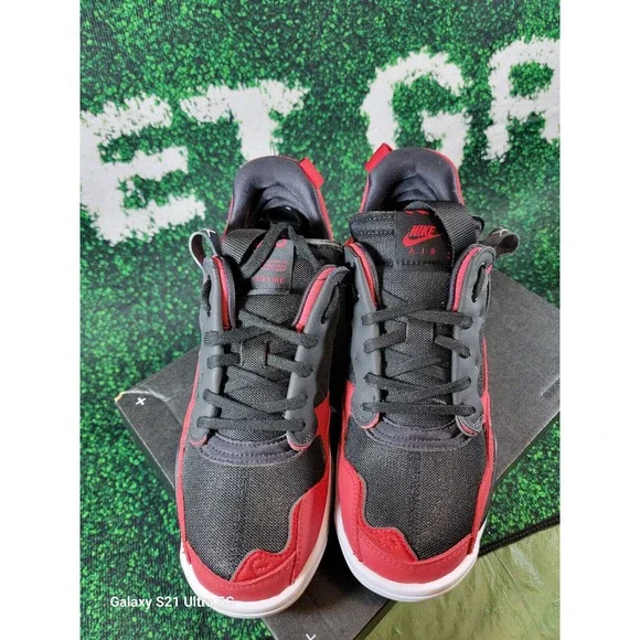 Jordan MA2 Bred W - CW5992-600 Size 10.5 - with original box excellent condition - Picture 6 of 13